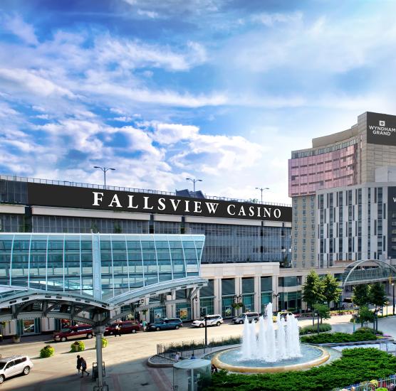 Wyndham Grand Fallsview Hotel